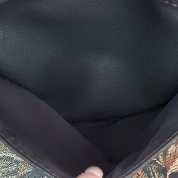 SOLD - Rampage Backpack - Picture 4 of 13